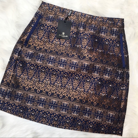 Massimo Dutti Dresses & Skirts - Massimo Dutti jaquard skirt NWT
